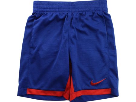 Nike Shorts 10Y on Sale