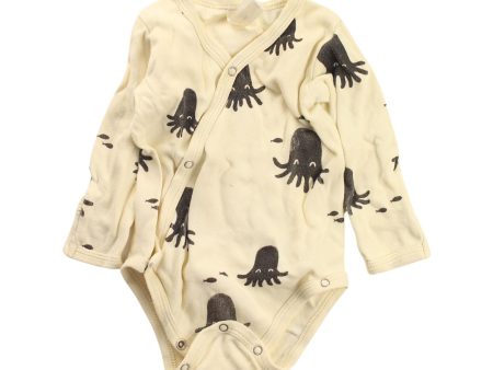 Rylee + Cru Long Sleeve Bodysuit 0-3M on Sale