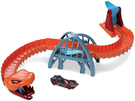 Hot Wheels Viper Bridge Attack Play Set Fashion